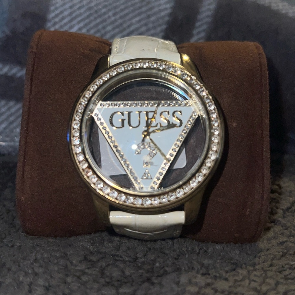 Women’s GUESS watch